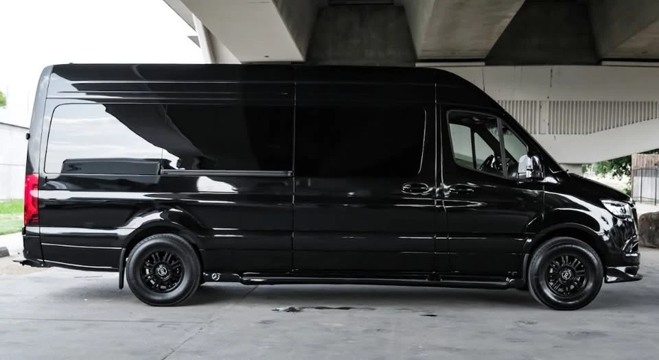 2024 Mercedes-Benz VS30 Sprinter - Image 2 of 15