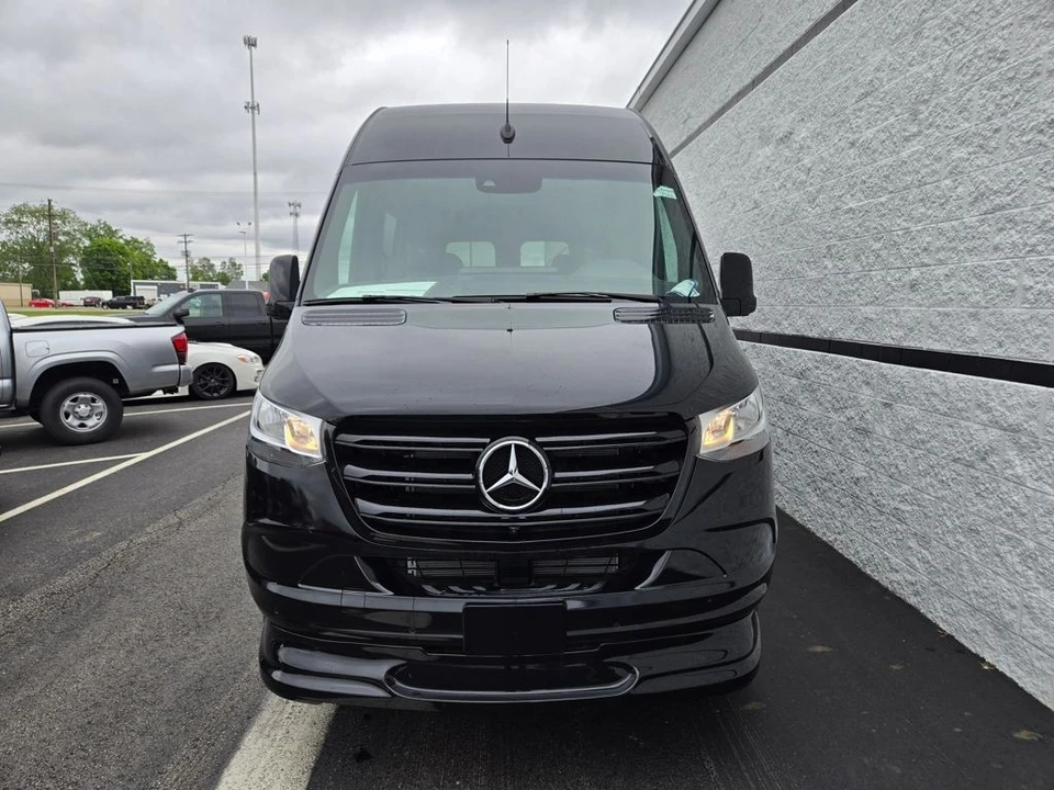 2024 Mercedes-Benz VS30 Sprinter - Image 9 of 21