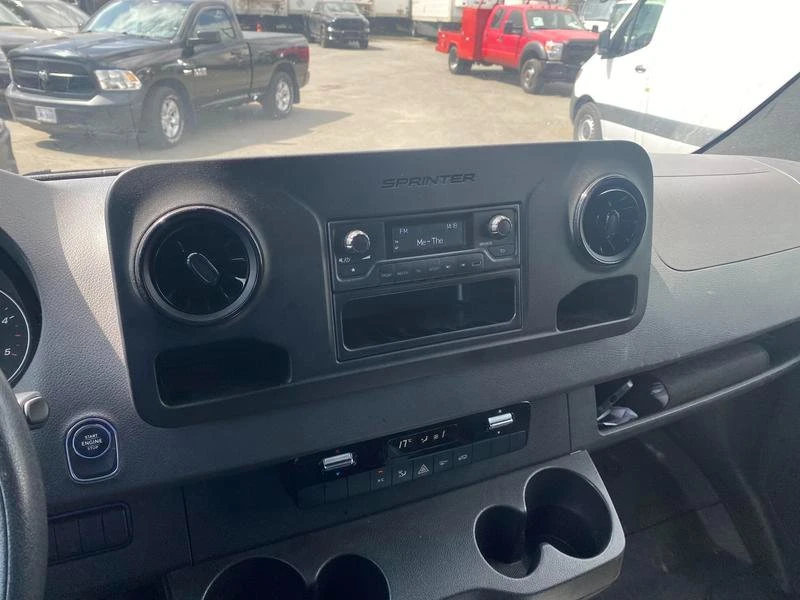 2024 Mercedes-Benz VS30 Sprinter - Image 15 of 20