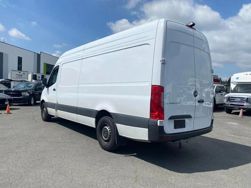 2024 Mercedes-Benz VS30 Sprinter - Image 3 of 20