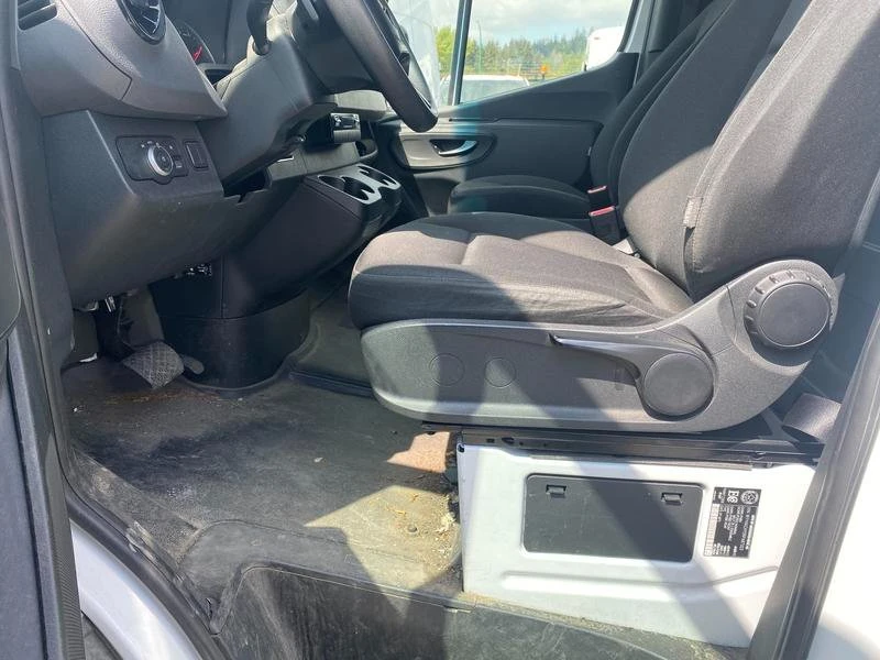 2024 Mercedes-Benz VS30 Sprinter - Image 12 of 20
