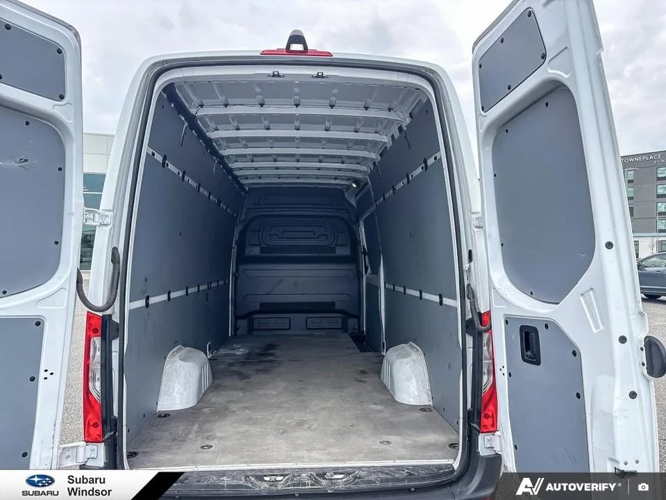 2024 Mercedes-Benz VS30 Sprinter - Image 6 of 16