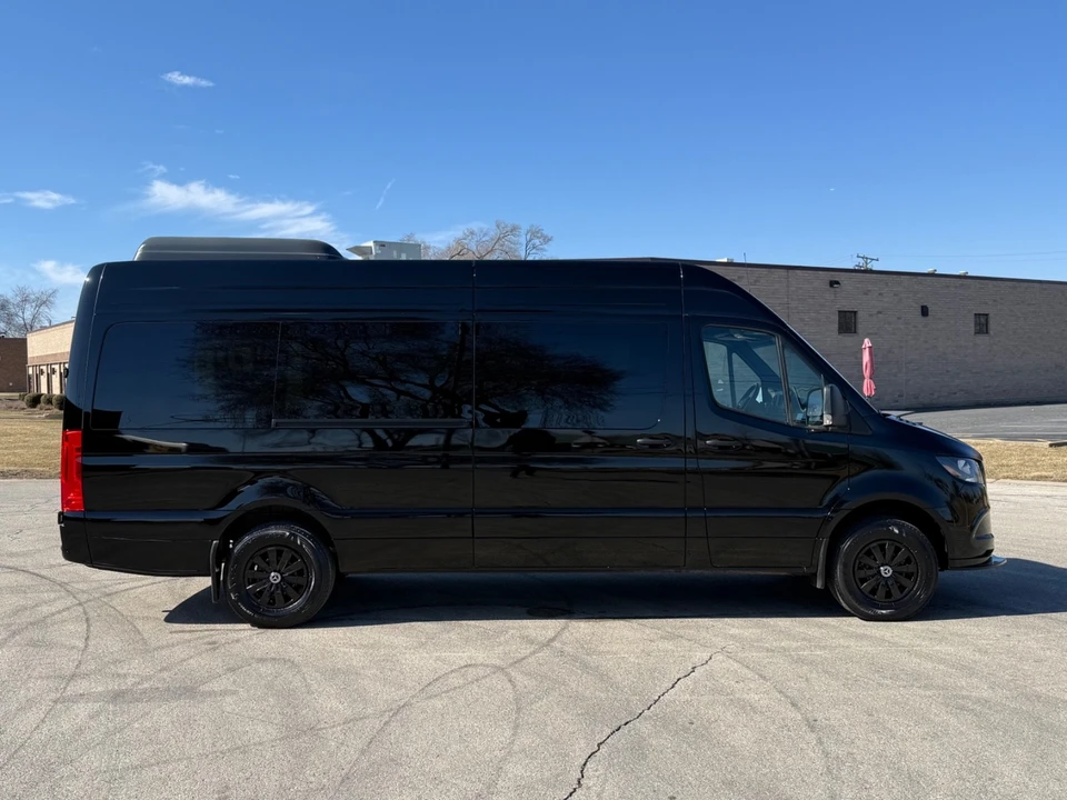 2024 Mercedes-Benz VS30 Sprinter - Image 6 of 21