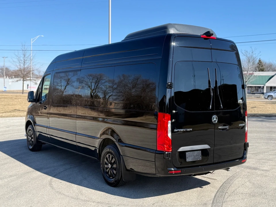 2024 Mercedes-Benz VS30 Sprinter - Image 4 of 21