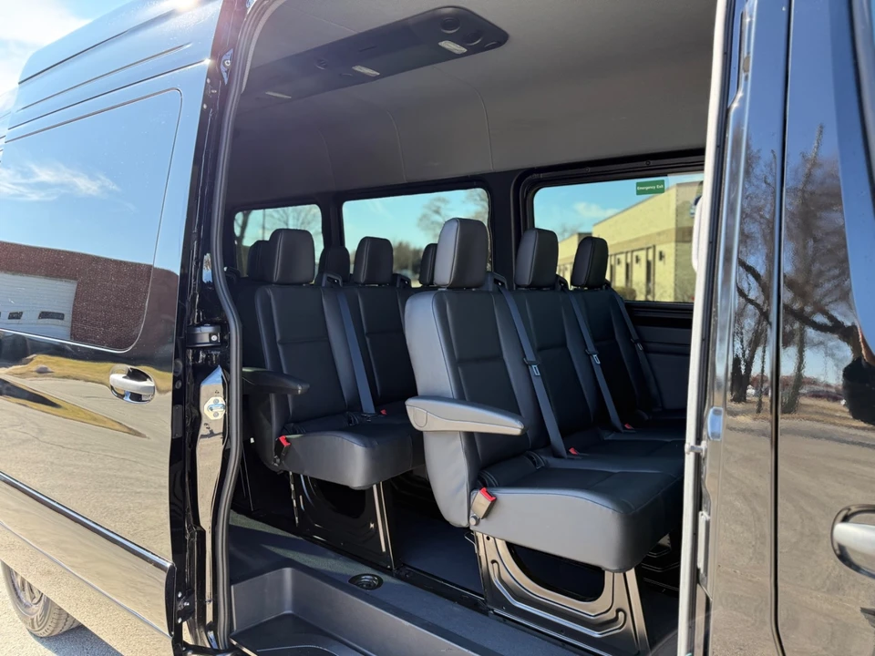 2024 Mercedes-Benz VS30 Sprinter - Image 9 of 21