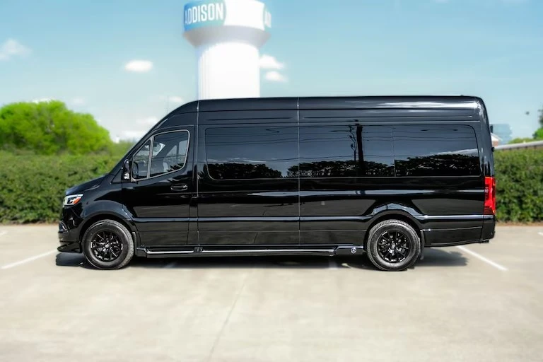 2024 Mercedes-Benz VS30 Sprinter - Image 7 of 17