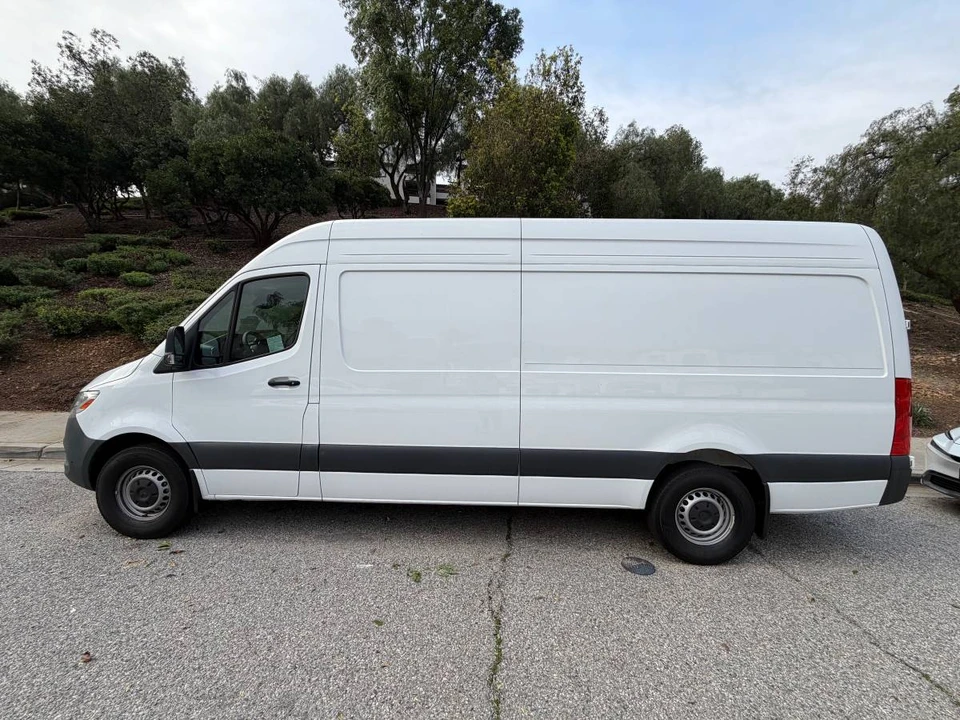 2024 Mercedes-Benz VS30 Sprinter - Image 5 of 5