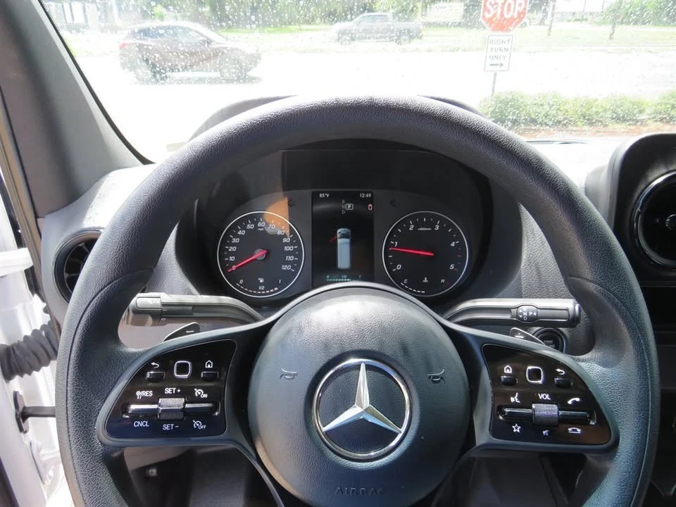 2024 Mercedes-Benz VS30 Sprinter - Image 5 of 20