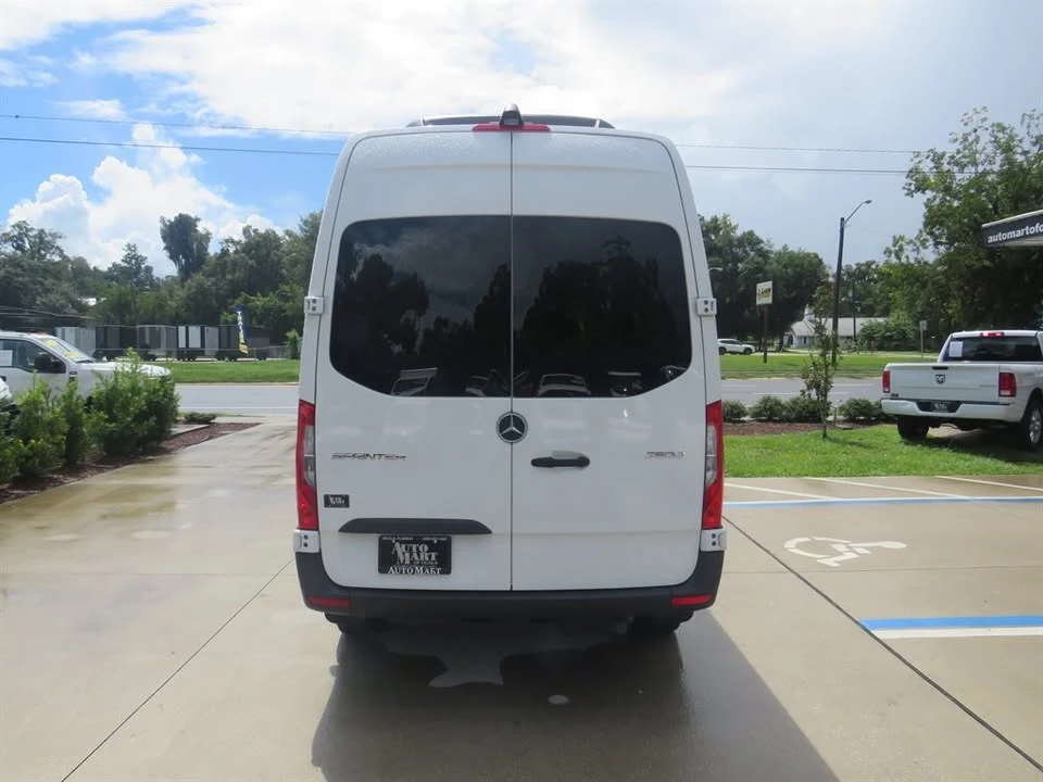 2024 Mercedes-Benz VS30 Sprinter - Image 16 of 20