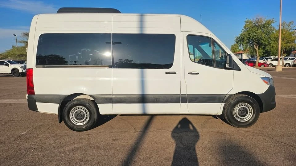 2024 Mercedes-Benz VS30 Sprinter - Image 11 of 20