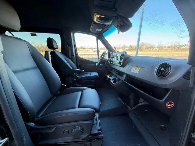 2024 Mercedes-Benz VS30 Sprinter - Image 20 of 21