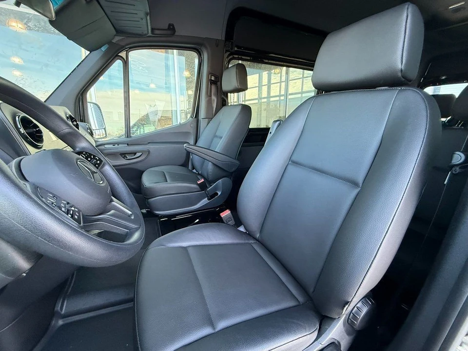 2024 Mercedes-Benz VS30 Sprinter - Image 12 of 12