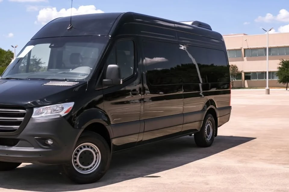 2024 Mercedes-Benz VS30 Sprinter - Image 4 of 14
