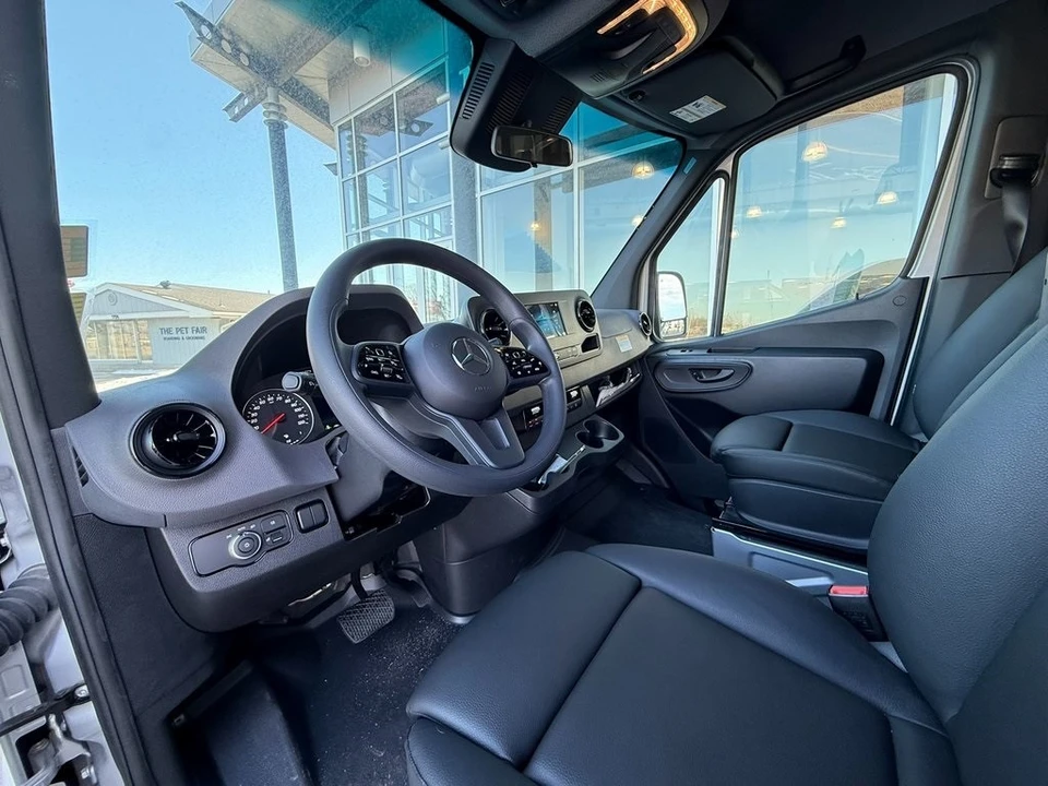 2024 Mercedes-Benz VS30 Sprinter - Image 12 of 12