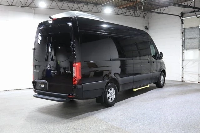2024 Mercedes-Benz VS30 Sprinter - Image 11 of 12