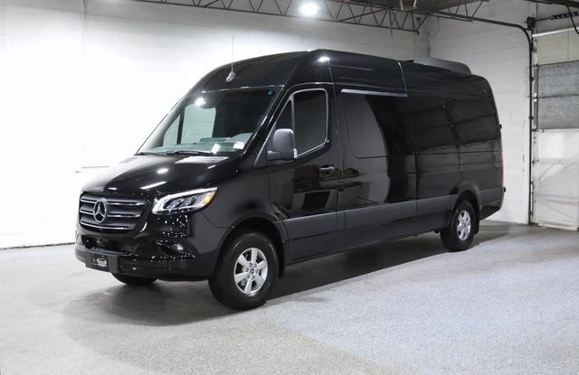 2024 Mercedes-Benz VS30 Sprinter - Image 10 of 12