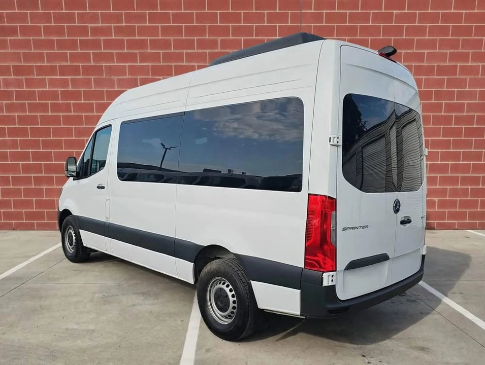 2024 Mercedes-Benz VS30 Sprinter - Image 3 of 17