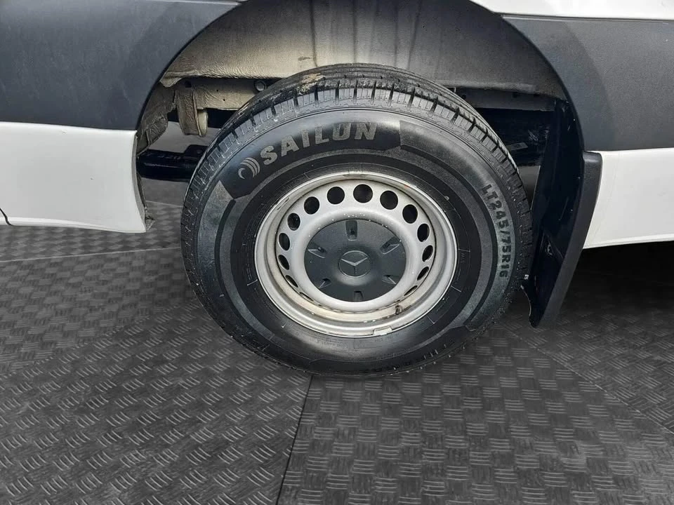 2024 Mercedes-Benz VS30 Sprinter - Image 17 of 17