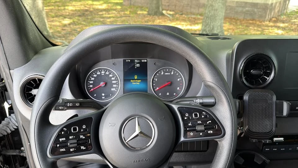 2024 Mercedes-Benz VS30 Sprinter - Image 17 of 20