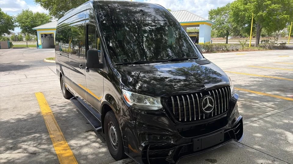 2024 Mercedes-Benz VS30 Sprinter - Image 2 of 20