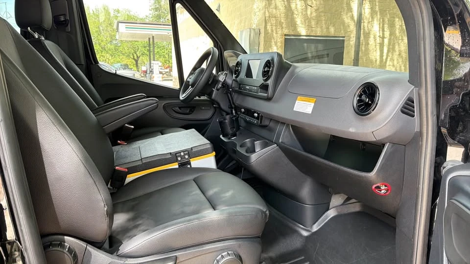 2024 Mercedes-Benz VS30 Sprinter - Image 13 of 20