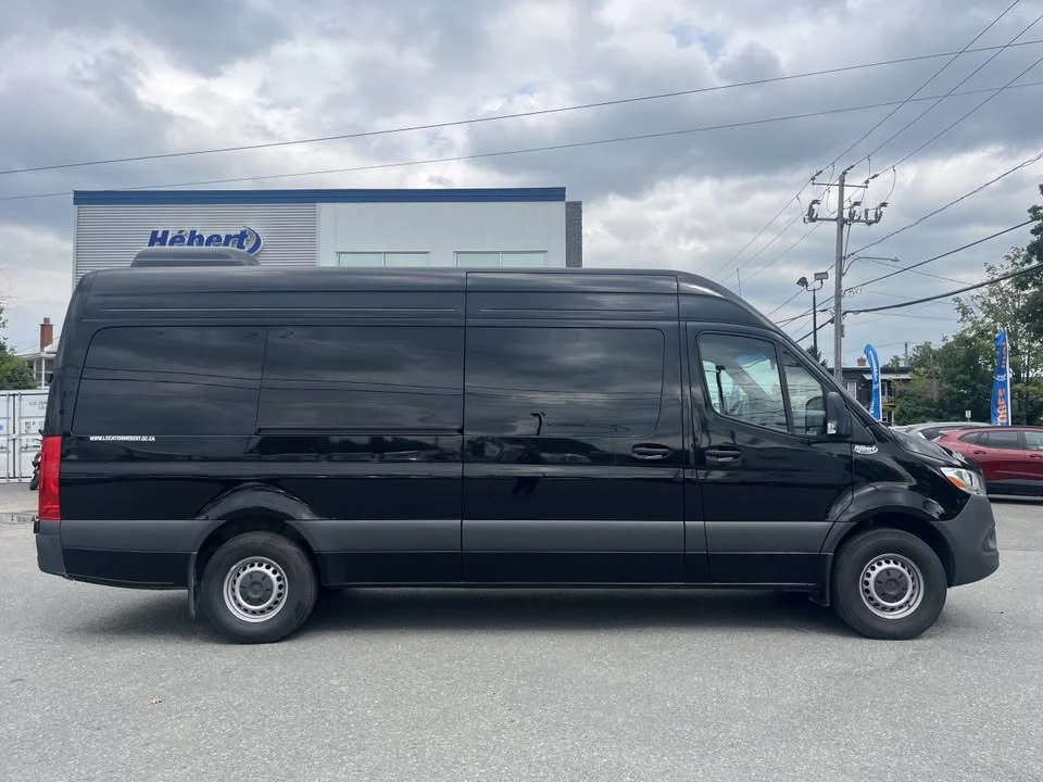 2024 Mercedes-Benz VS30 Sprinter - Image 9 of 20
