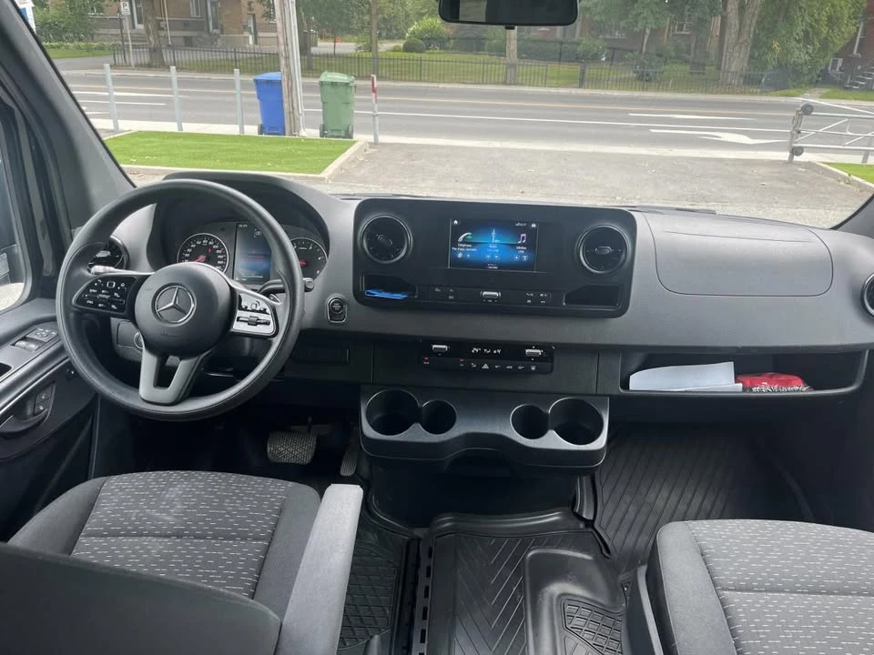 2024 Mercedes-Benz VS30 Sprinter - Image 10 of 20