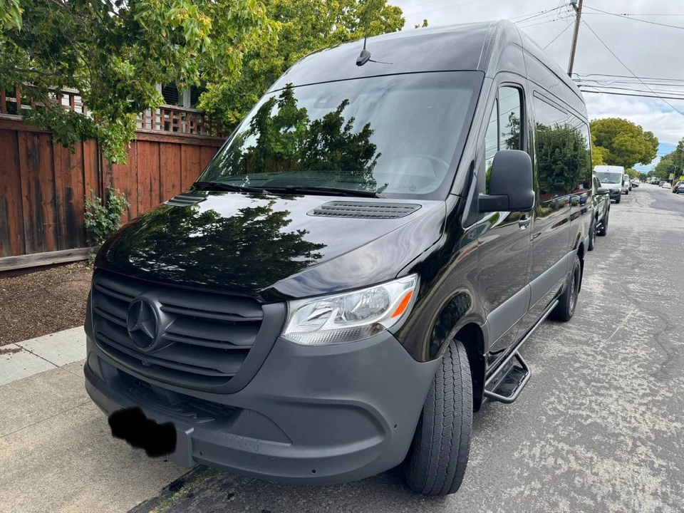 2024 Mercedes-Benz VS30 Sprinter - Image 2 of 13
