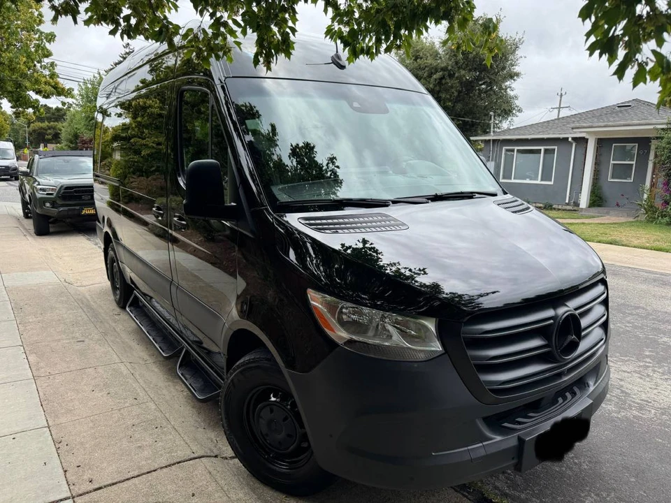 2024 Mercedes-Benz VS30 Sprinter - Image 3 of 13