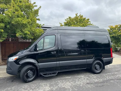 2024 Mercedes-Benz Sprinter 2500 Passenger High Roof w/144" WB Van