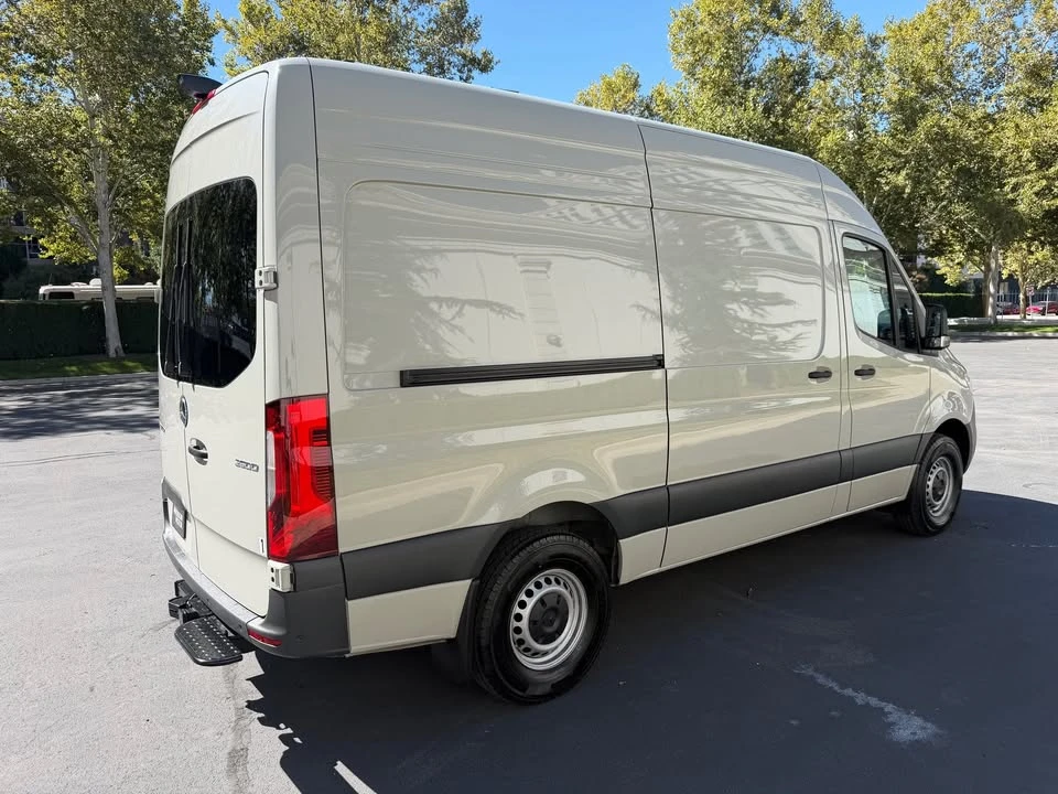 2024 Mercedes-Benz VS30 Sprinter - Image 5 of 20