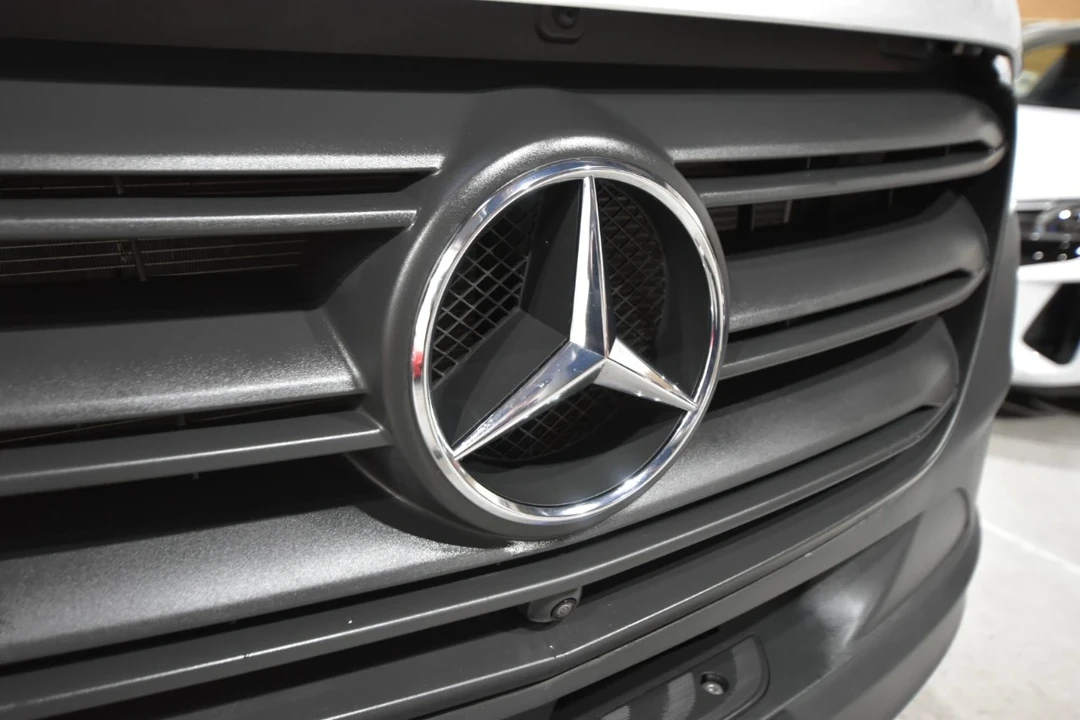 2024 Mercedes-Benz VS30 Sprinter - Image 3 of 12
