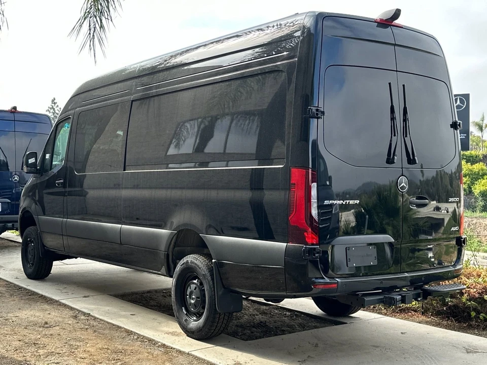 2024 Mercedes-Benz VS30 Sprinter - Image 3 of 21