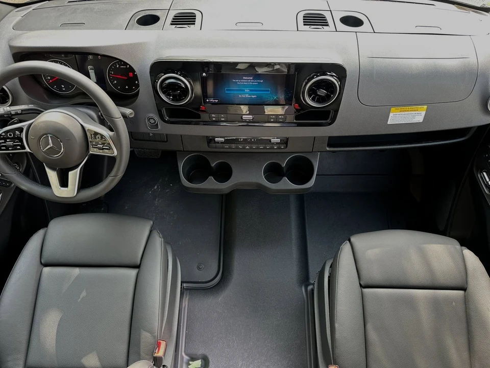 2024 Mercedes-Benz VS30 Sprinter - Image 12 of 21