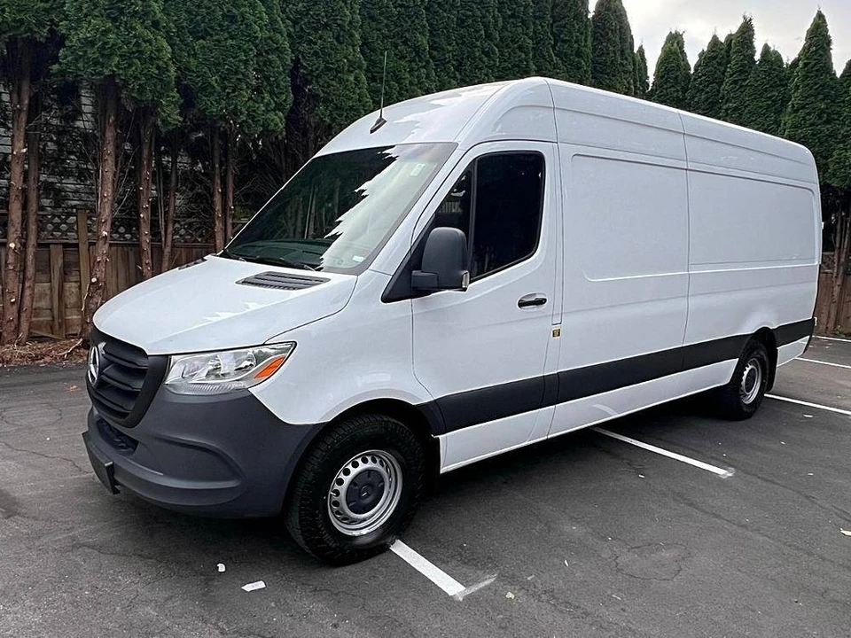 2024 Mercedes-Benz VS30 Sprinter - Image 7 of 15