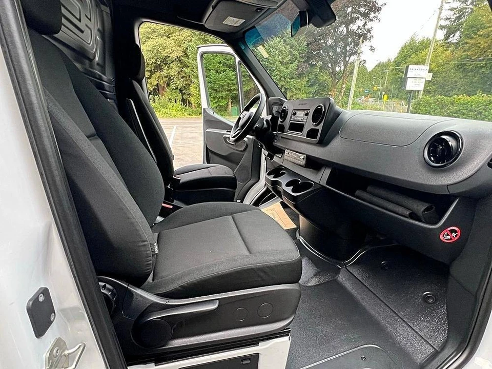 2024 Mercedes-Benz VS30 Sprinter - Image 15 of 15