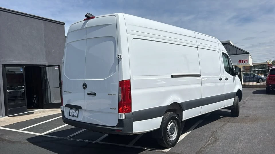 2024 Mercedes-Benz VS30 Sprinter - Image 3 of 20