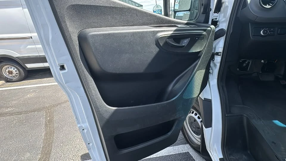 2024 Mercedes-Benz VS30 Sprinter - Image 11 of 20