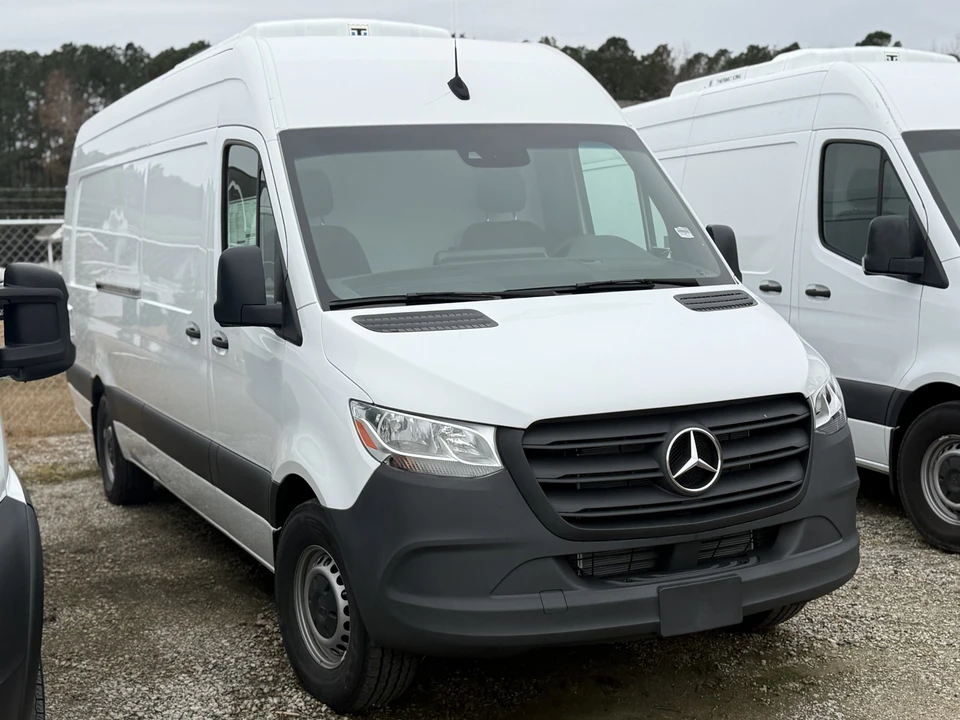 2024 Mercedes-Benz VS30 Sprinter - Image 3 of 7