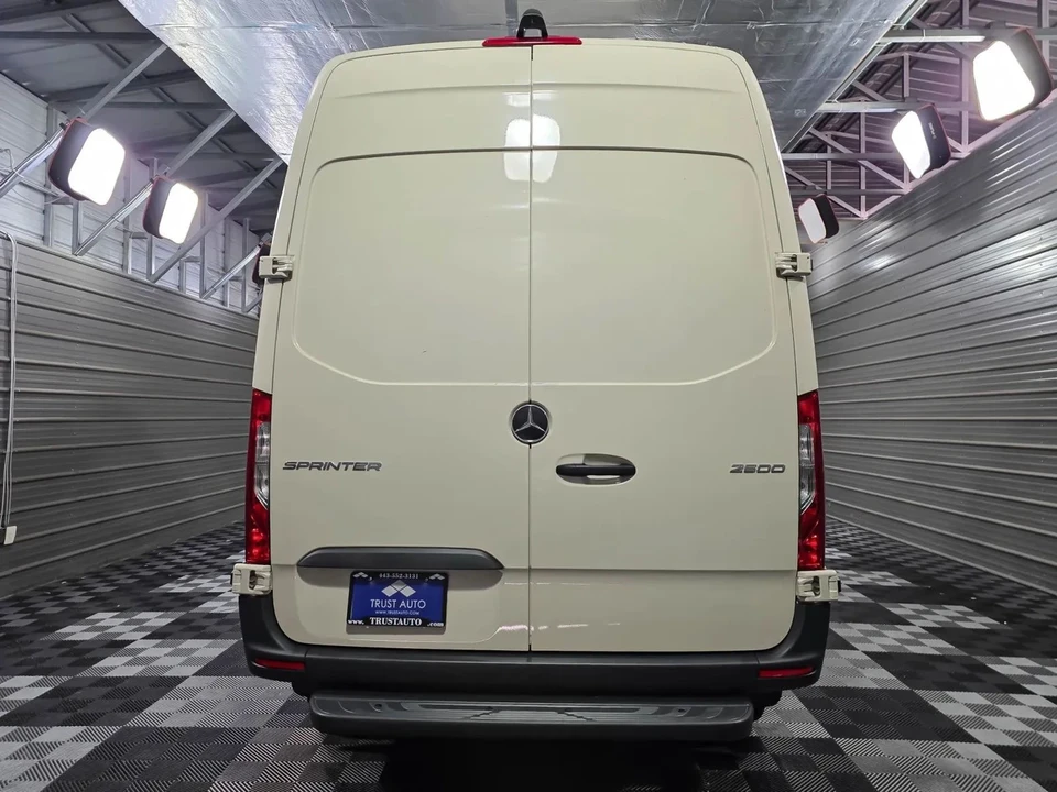 2024 Mercedes-Benz VS30 Sprinter - Image 6 of 12