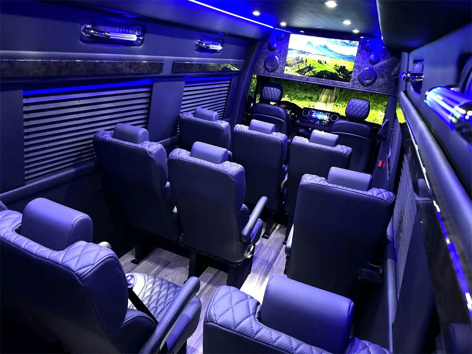 2024 Mercedes-Benz VS30 Sprinter - Image 3 of 21