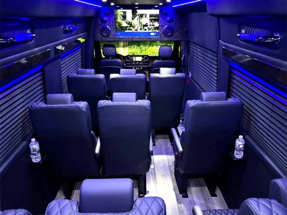 2024 Mercedes-Benz VS30 Sprinter - Image 16 of 21