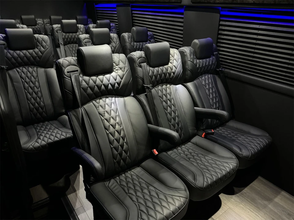 2024 Mercedes-Benz VS30 Sprinter - Image 12 of 21