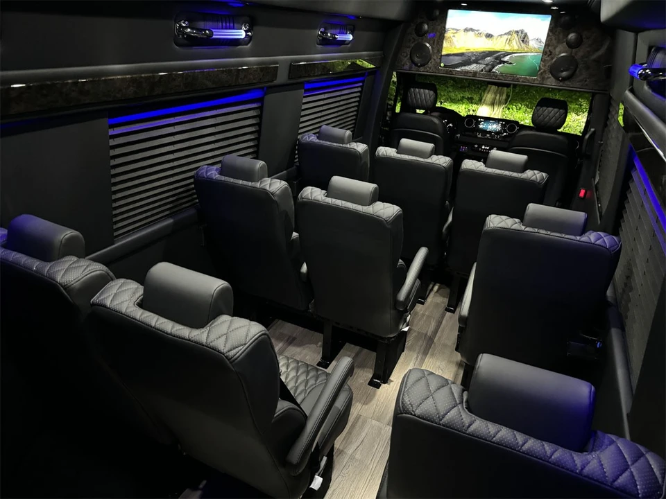 2024 Mercedes-Benz VS30 Sprinter - Image 13 of 21