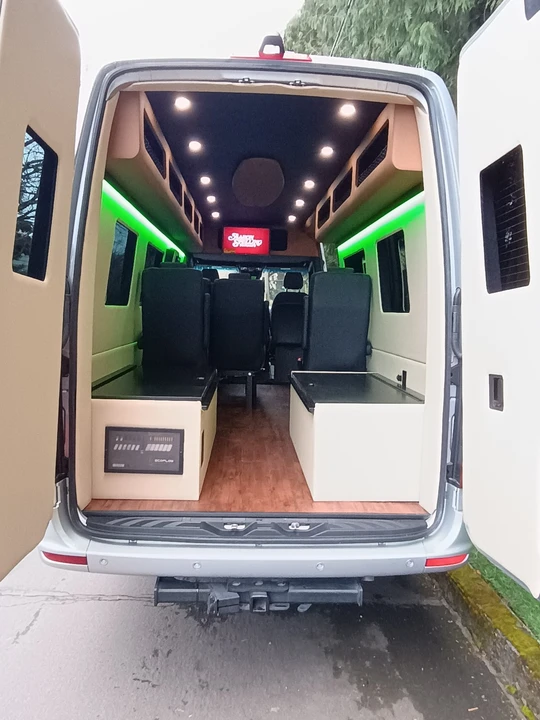 2024 Mercedes-Benz VS30 Sprinter - Image 8 of 21