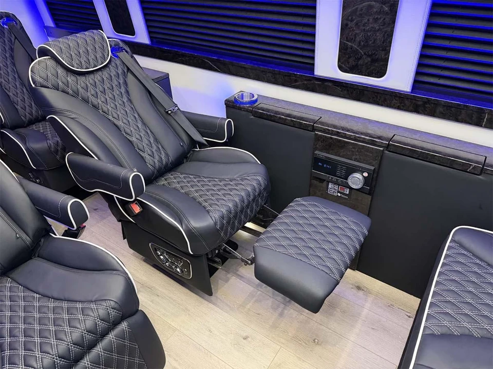 2024 Mercedes-Benz VS30 Sprinter - Image 11 of 21