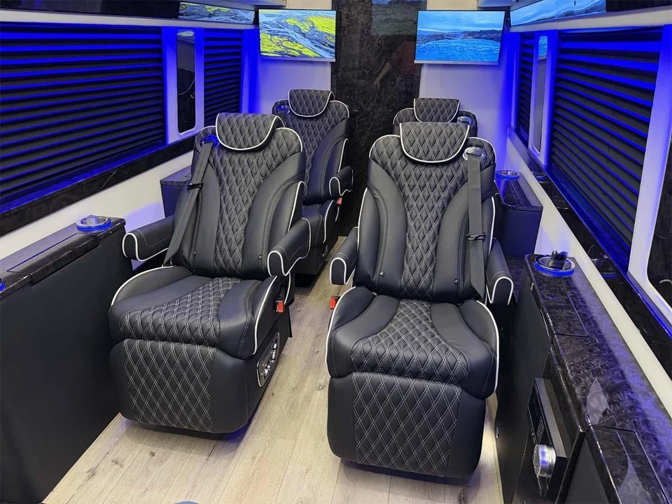2024 Mercedes-Benz VS30 Sprinter - Image 3 of 21