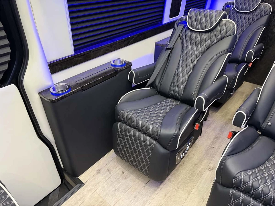 2024 Mercedes-Benz VS30 Sprinter - Image 4 of 21