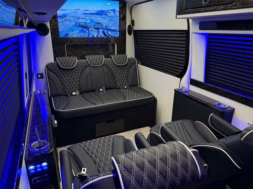 2024 Mercedes-Benz VS30 Sprinter - Image 15 of 21