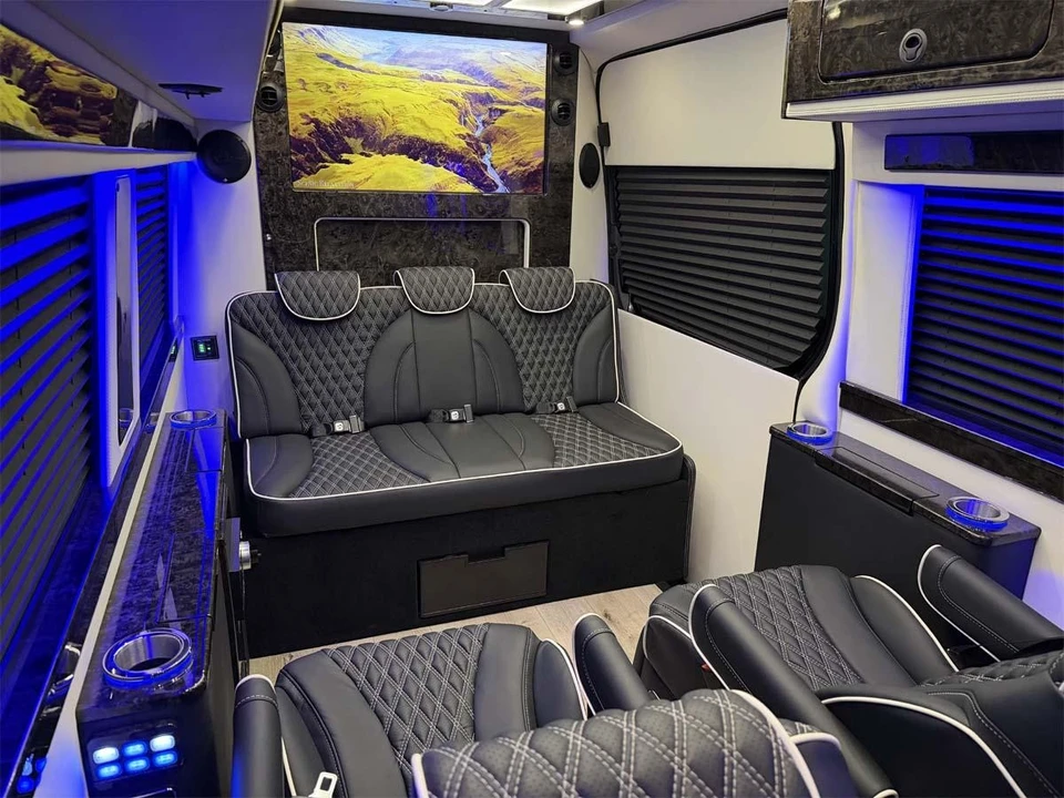 2024 Mercedes-Benz VS30 Sprinter - Image 12 of 21